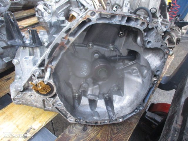 Caixa Velocidades JR5137 NISSAN MICRA 3 K12E 2010 1.5DCI 85CV  5P PRETO DIESEL 5V - 1