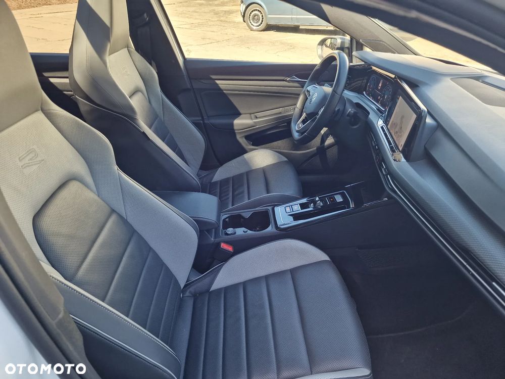 Volkswagen Golf 2.0 TDI R-Line Plus DSG - 18