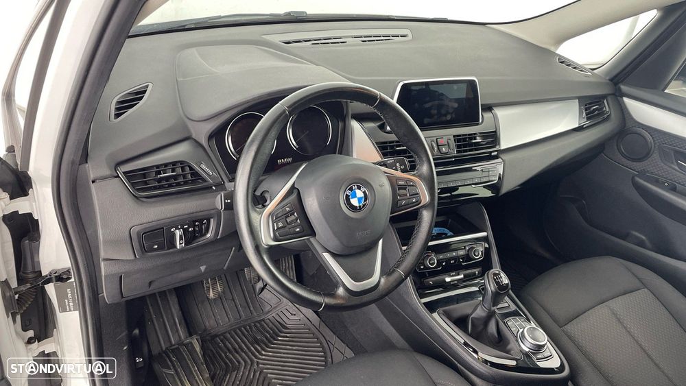 BMW 216 Gran Tourer i 7L Advantage - 11