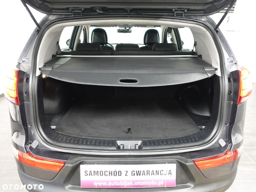 Kia Sportage 1.7 CRDI 2WD Attract - 25