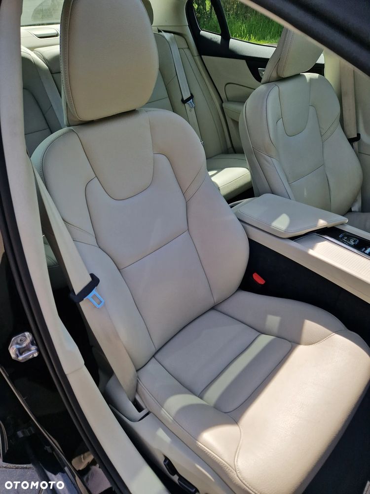 Volvo S60 T5 Geartronic RDesign - 16