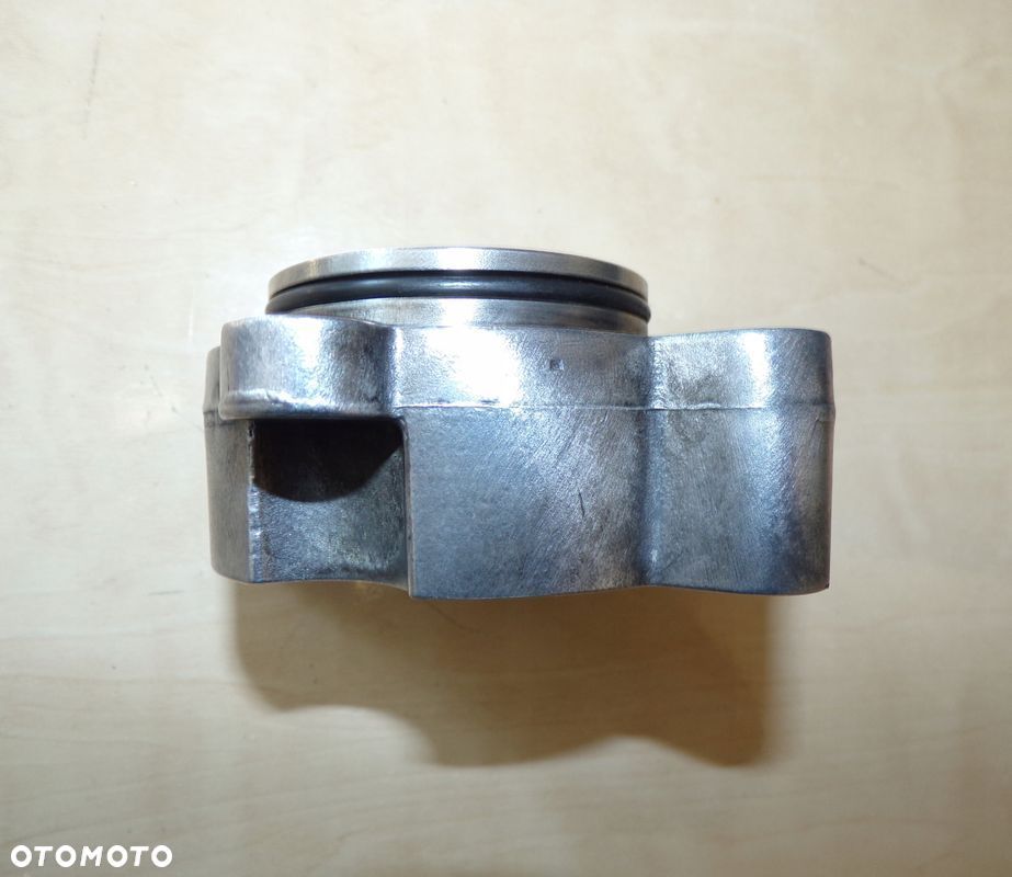 DUCATO BOXER JUMPER 2.2 06-11r MOCOWANIE WSPORNIK PODSTAWA POMPY WTRYSKOWEJ - 4