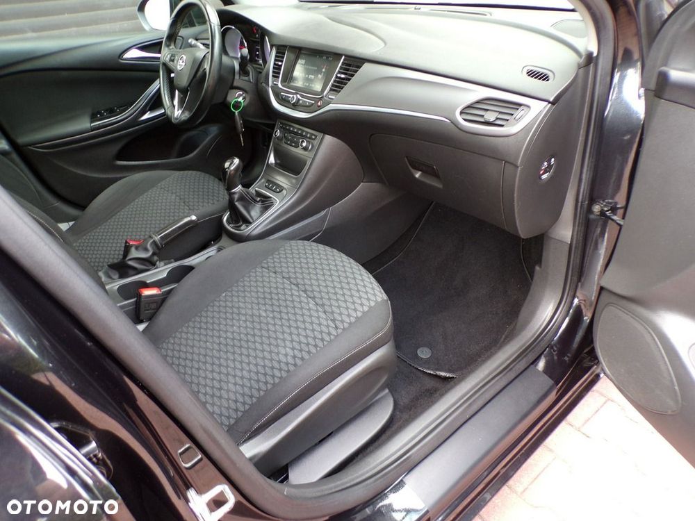 Opel Astra - 21