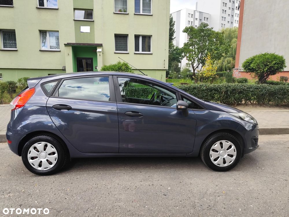 Ford Fiesta 1.25 Ambiente EU5 - 20