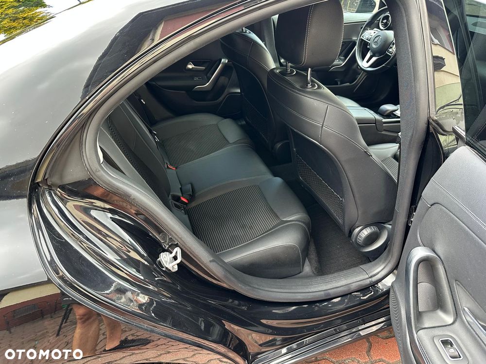 Mercedes-Benz CLA - 8