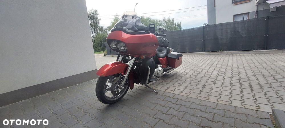 Harley-Davidson Touring Road Glide - 11