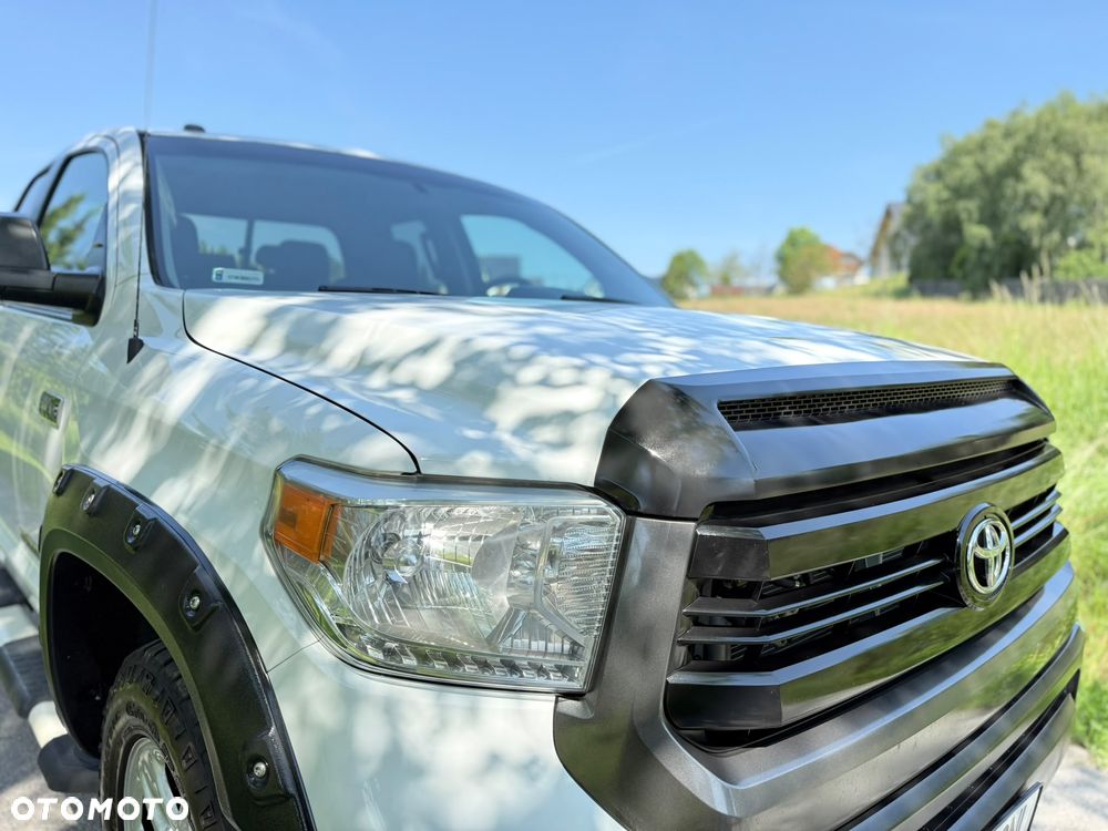 Toyota Tundra 5.7 4x4 Double Cab Limited - 13