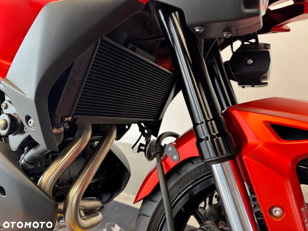 Kawasaki Versys 650 - 9