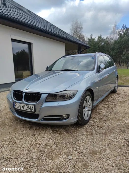 BMW Seria 3 320d - 4