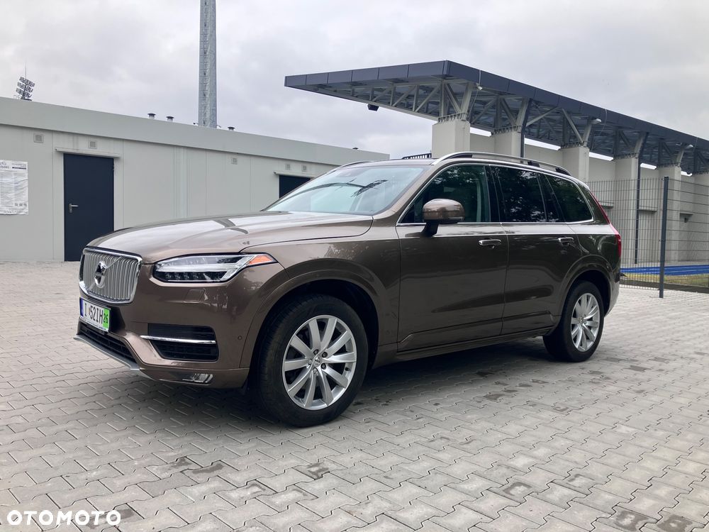 Volvo XC 90 - 2
