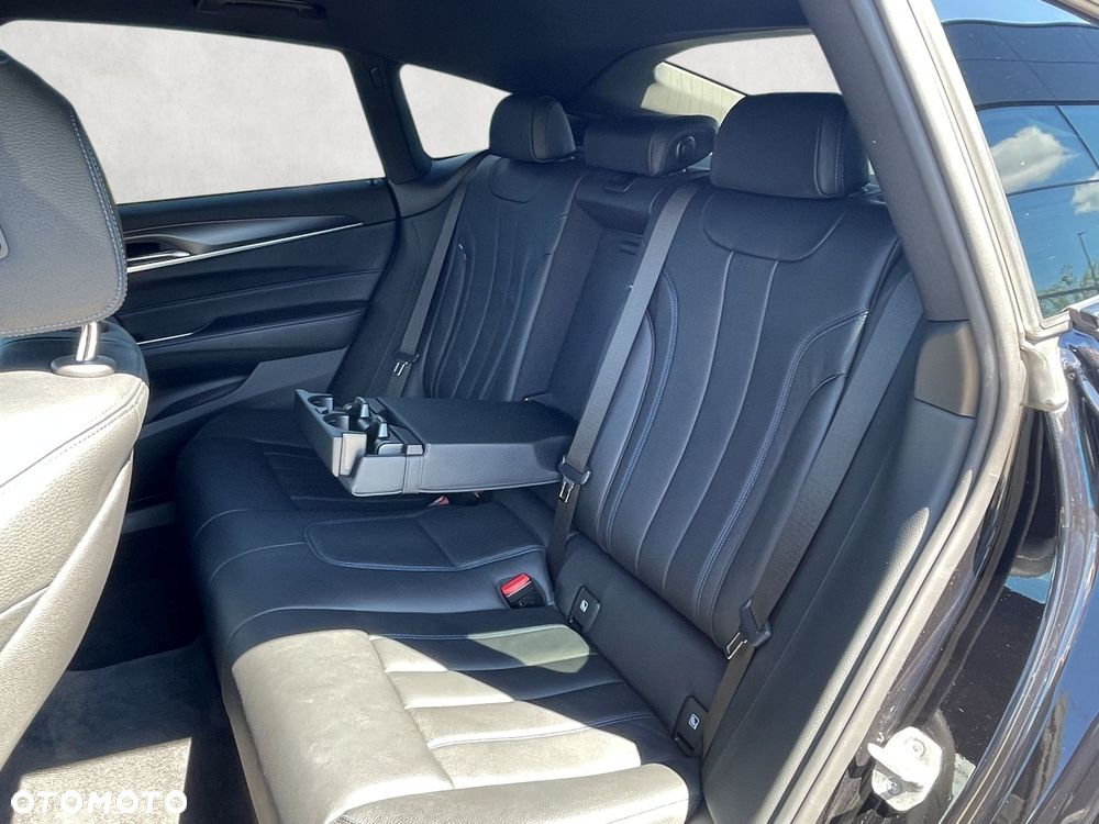 BMW 6GT 640i GPF xDrive M Sport sport - 22