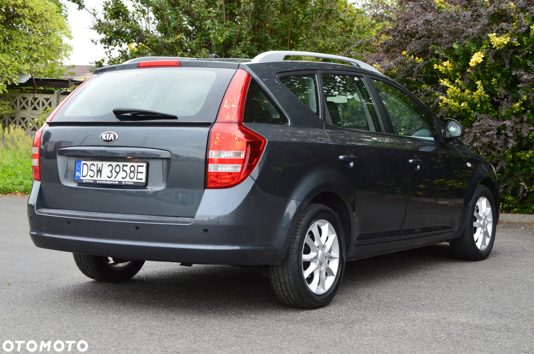 Kia Ceed Cee'd 2.0 crdi Comfort + - 3