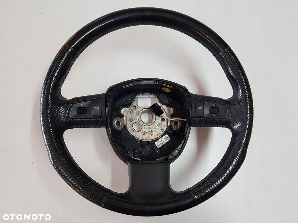 AUDI A4 B7 04-07r A3 8P KIEROWNICA SKÓRZANA 8P0419091BL