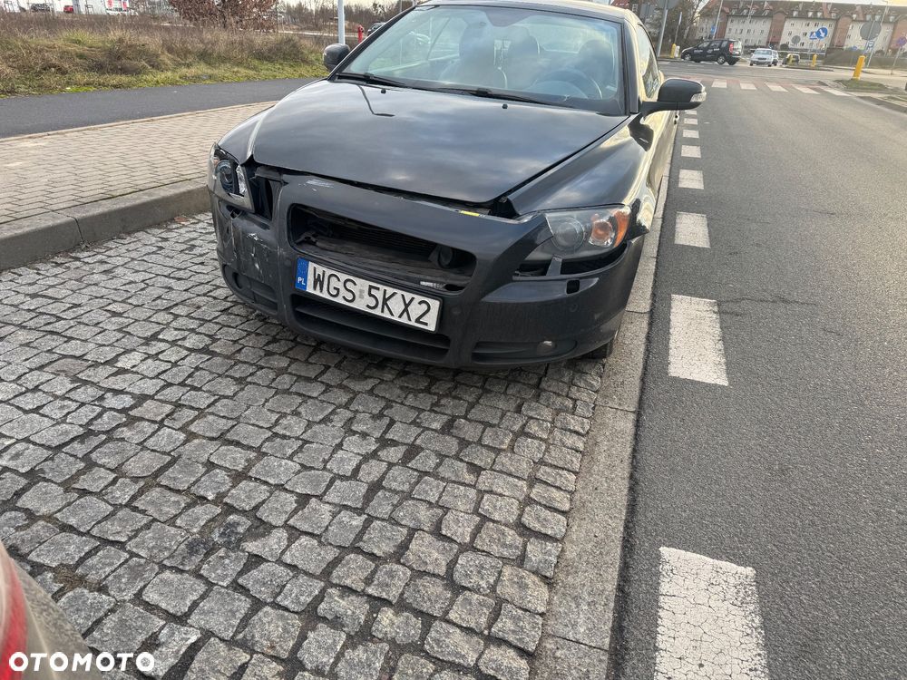Volvo C70 2.0D Momentum - 3