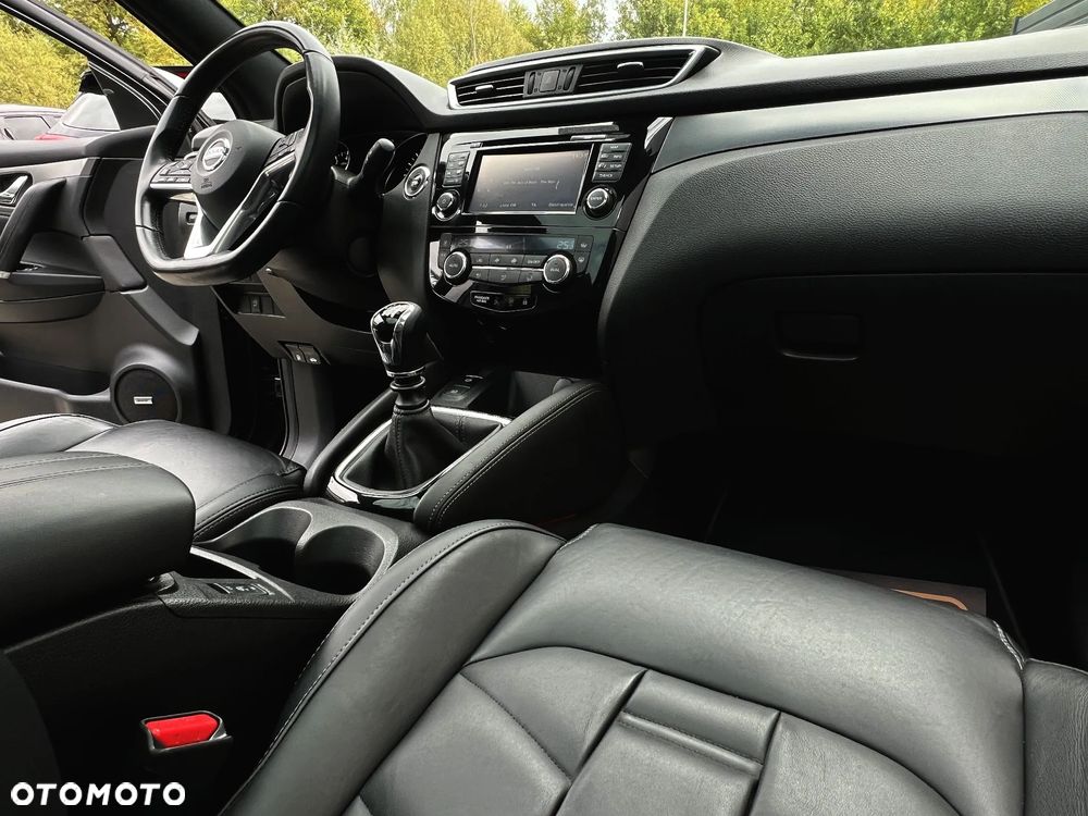 Nissan Qashqai 1.2 DIG-T TEKNA+ - 18