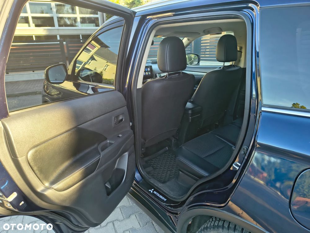 Mitsubishi Outlander 2.0 Intense Comfort 4WD CVT - 20