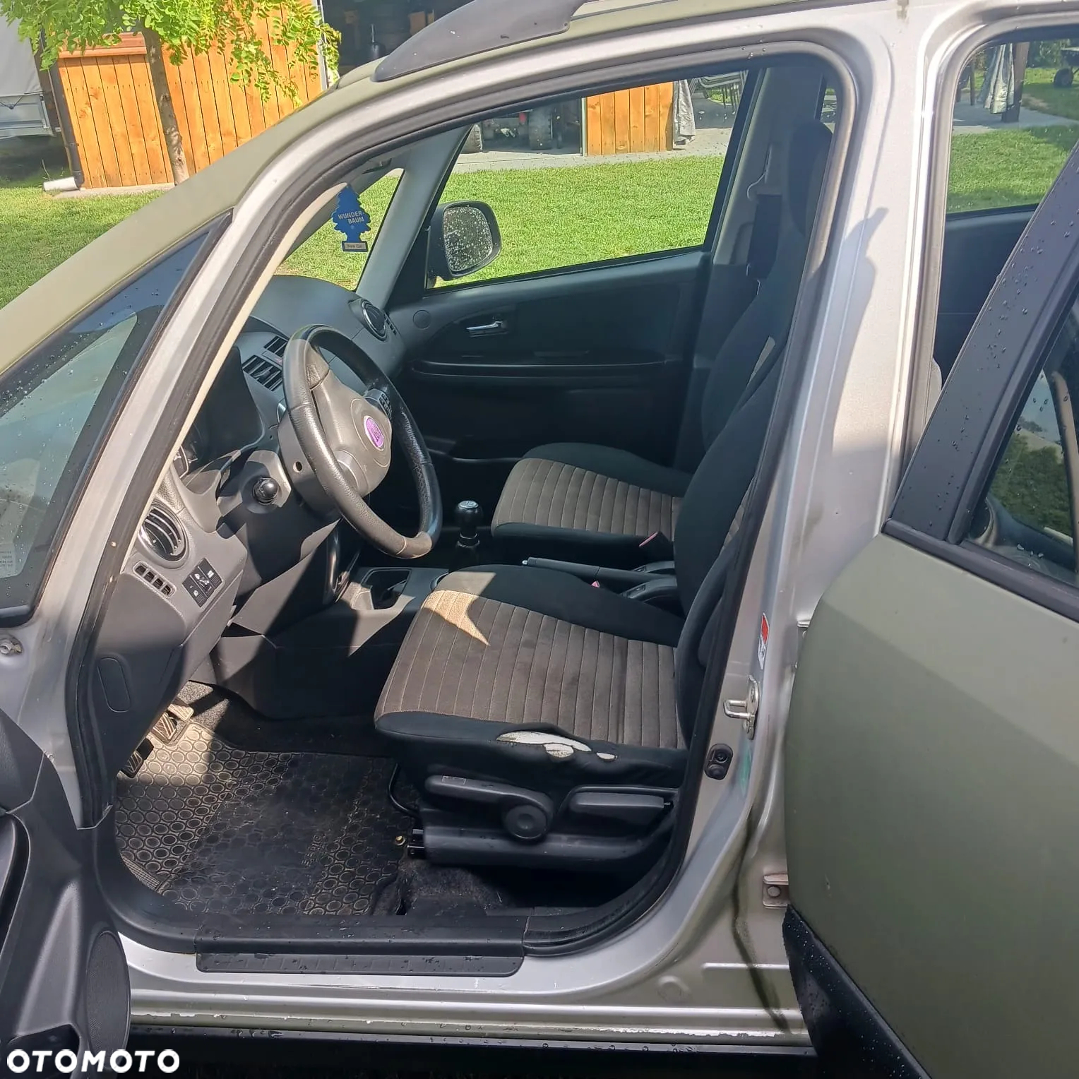 Kia Ceed - 11