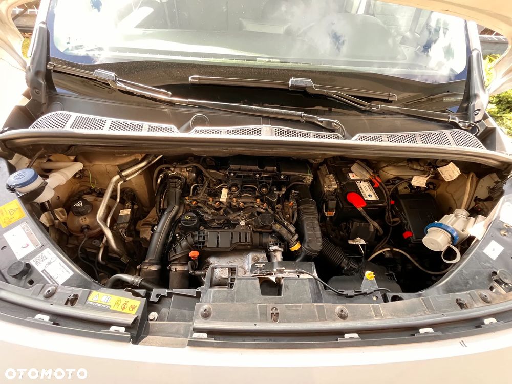 Peugeot L2 - 16