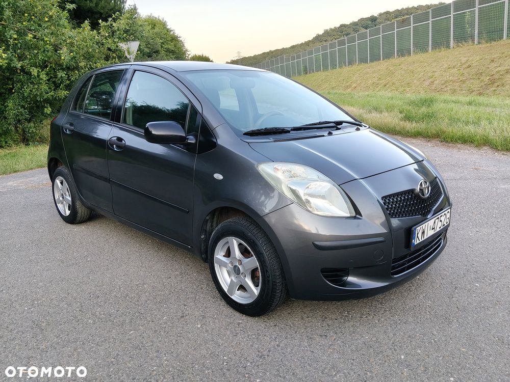 Toyota Yaris 1.0 Terra EU5 - 7
