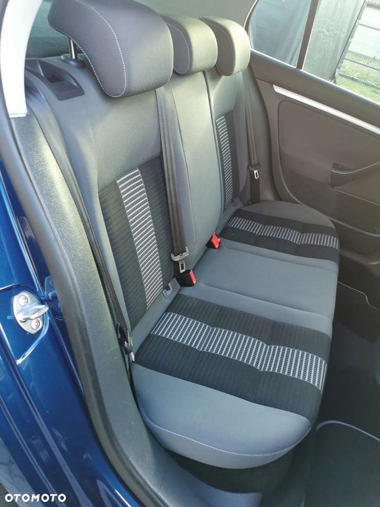 Volkswagen Golf 1.6 United - 21