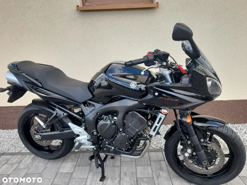 Yamaha FZ6 - 20