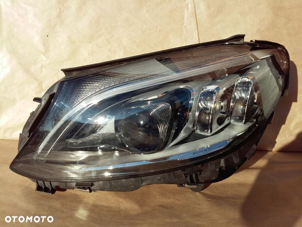 MERCEDES C KLASA W205 LIFT MULTIBEAM LAMPA LAMPY