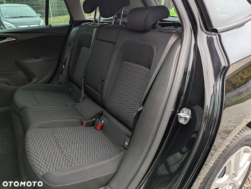 Opel Astra 1.6 D (CDTI) Business - 30