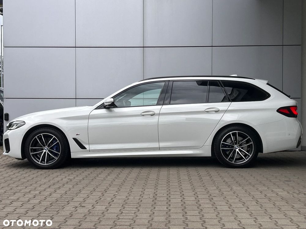 BMW Seria 5 520d xDrive mHEV M Sport sport - 10