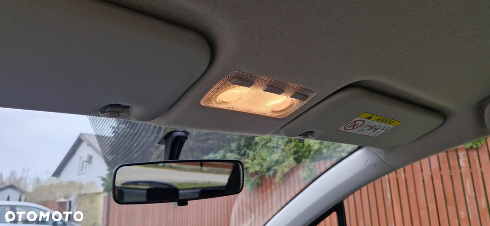 Toyota Yaris 1.33 VVT-i - 31