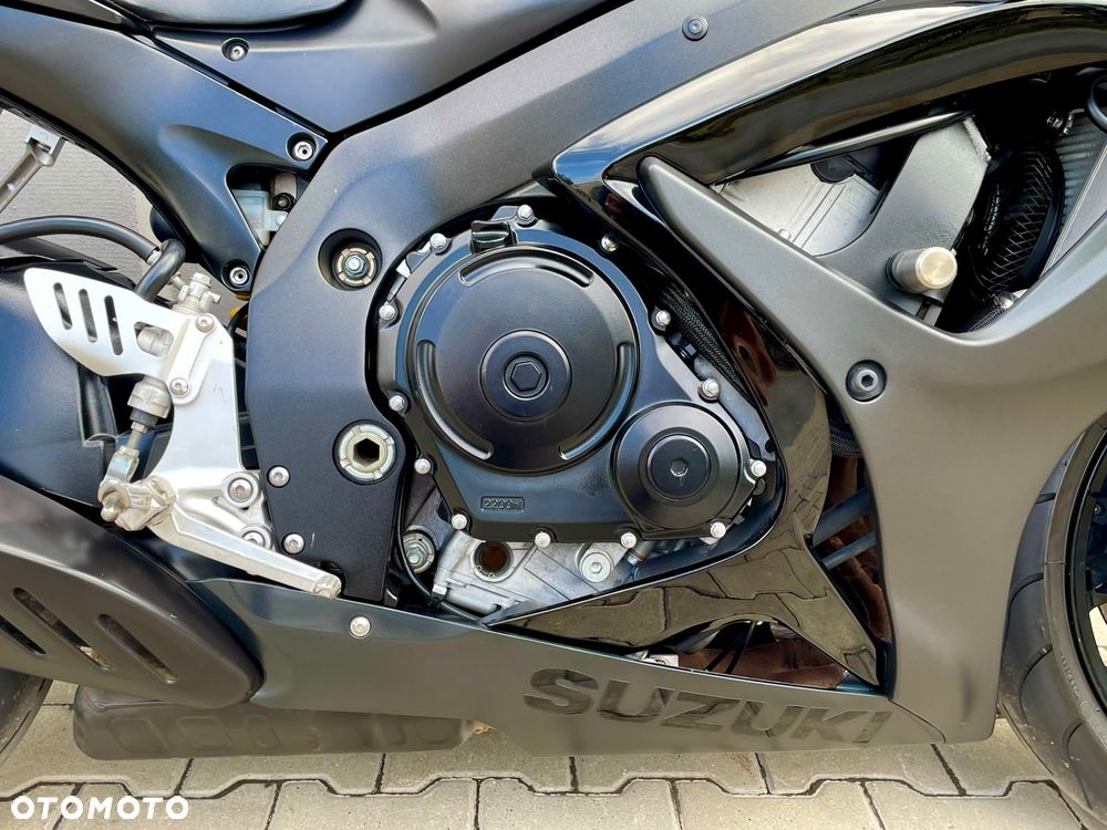 Suzuki GSX-R - 14