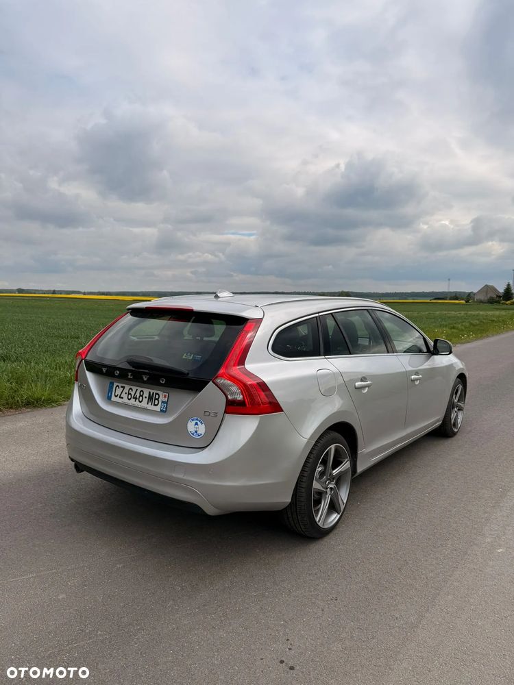 Volvo V60 D3 Kinetic - 5