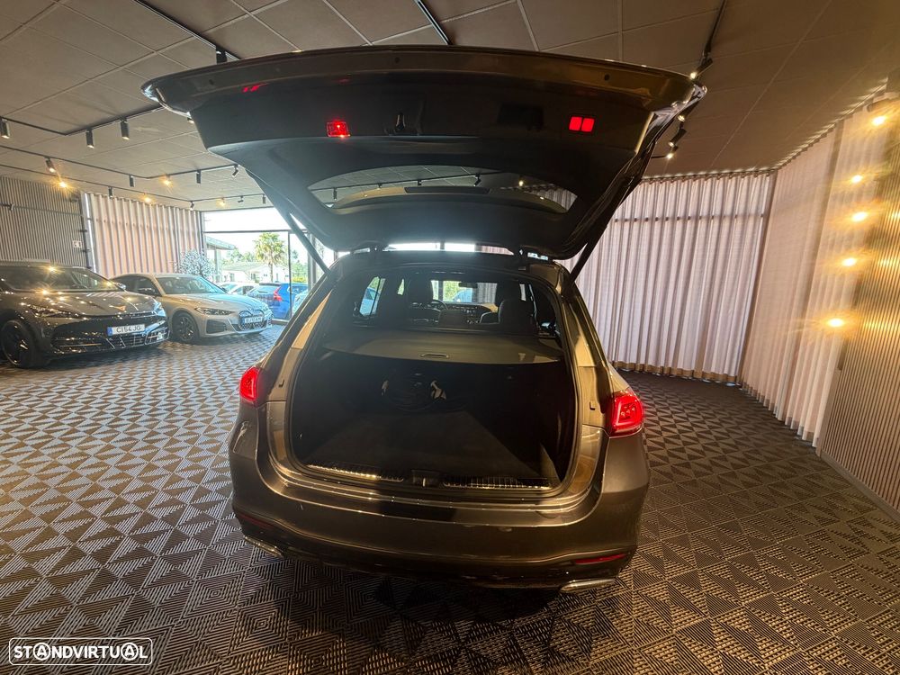 Mercedes-Benz GLE 350 e 4Matic 9G-TRONIC AMG Line — fotografia 37