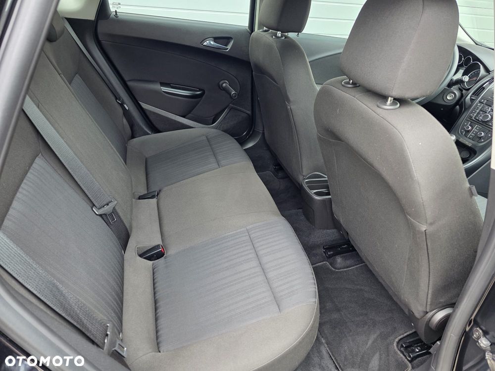 Opel Astra 1.4 Essentia - 24