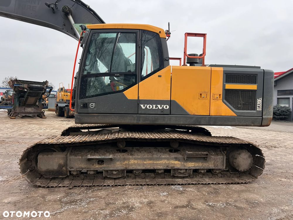 Volvo EC220 EL - 3