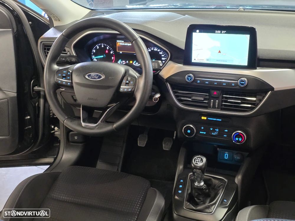 Ford Focus SW 1.0 EcoBoost S&S ACTIVE - 23