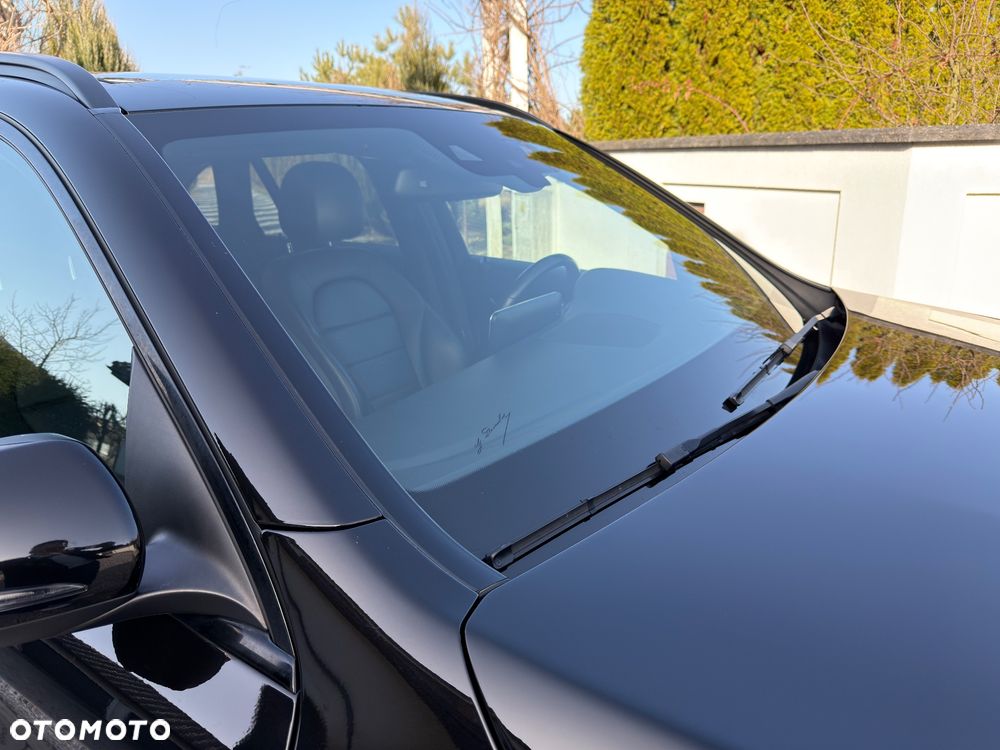 Mercedes-Benz GLC 300 4Matic 9G-TRONIC Exclusive - 4