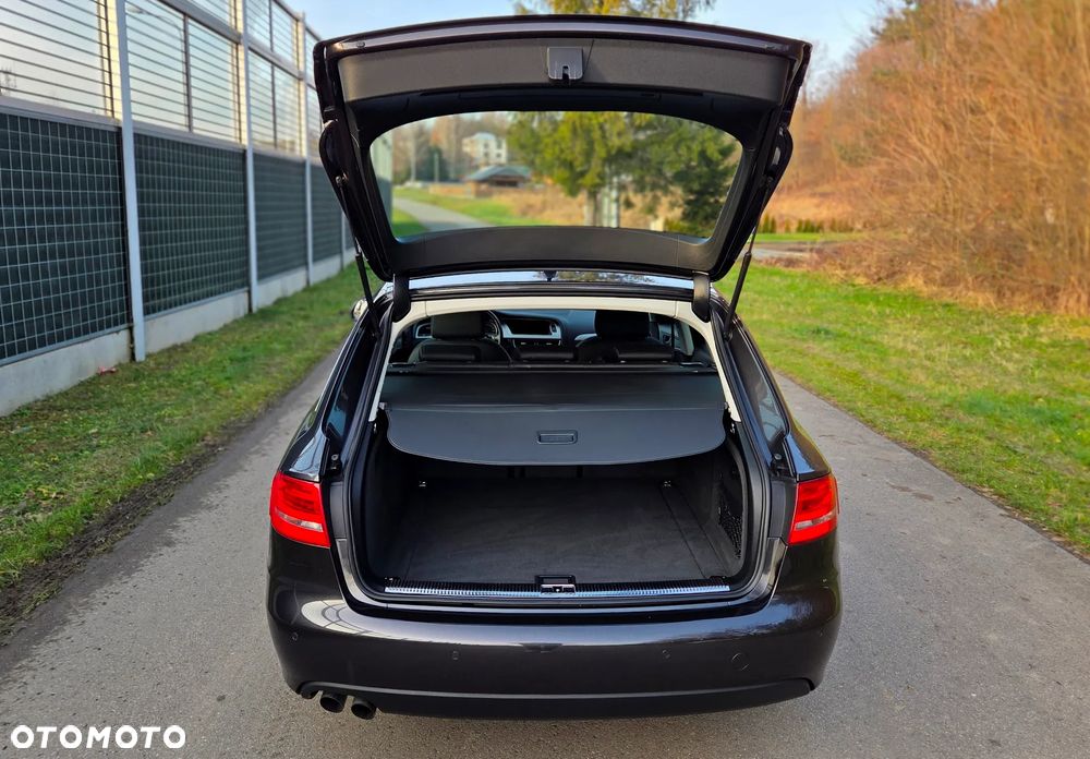 Audi A4 Avant 2.0 TDI DPF quattro - 34