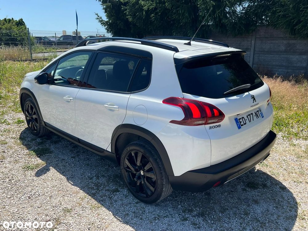 Peugeot 2008 PureTech 110 Stop&Start GT-Line Edition - 39