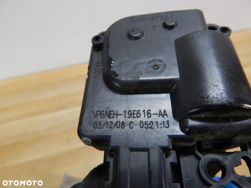 Silniczek zawór klap nagrzewnicy Nissan Navara D40 Pathfinder R51 05-14 Łuków części - 5
