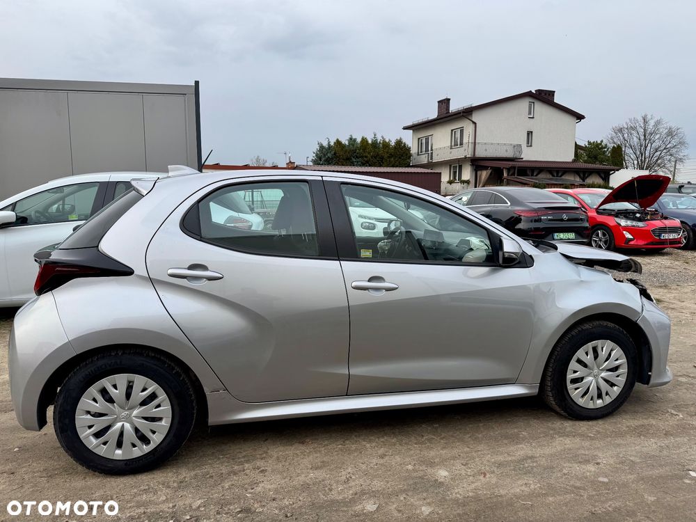 Toyota Yaris 1.5 Comfort - 15