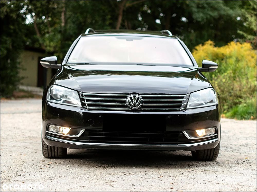 Volkswagen Passat - 2