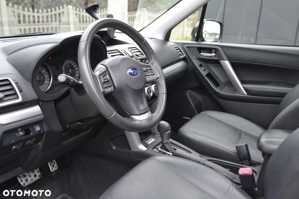 Subaru Forester 2.0 XT Comfort Lineartronic - 25