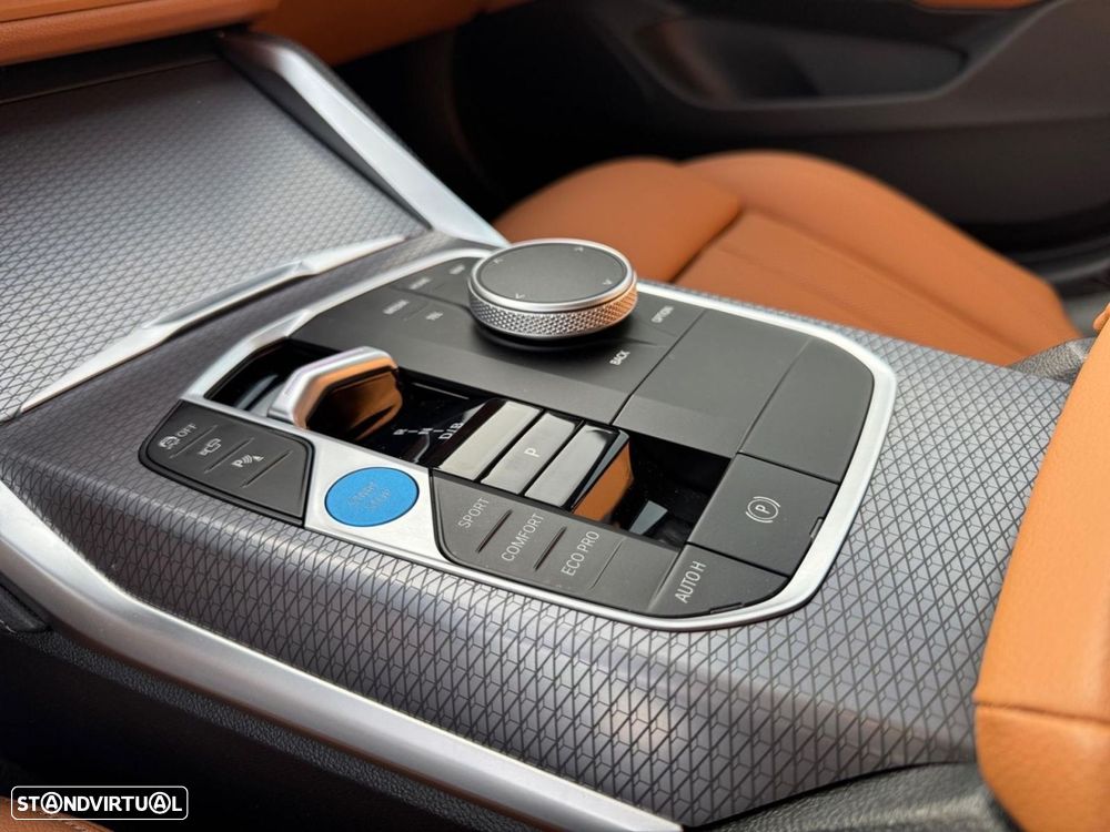 BMW i4 eDrive35 Pack Desportivo M - 8