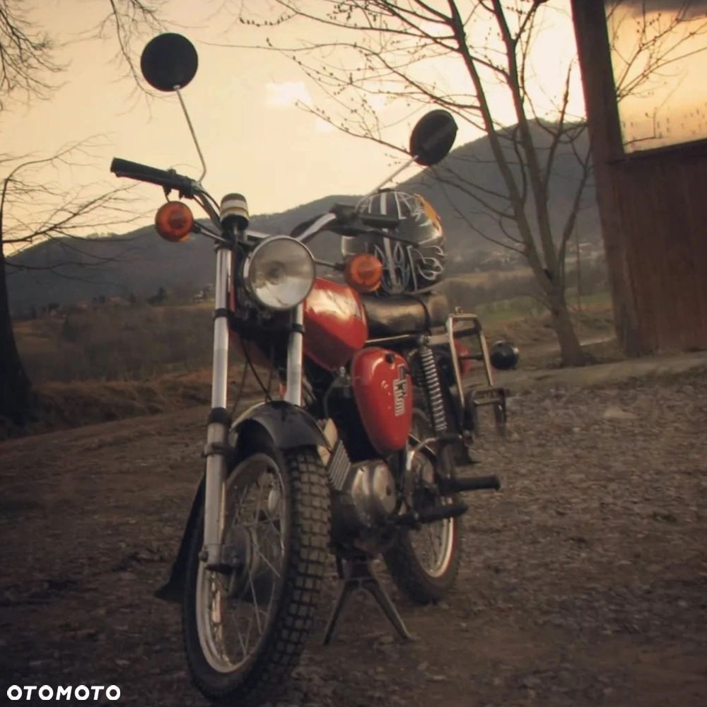 Simson Inny - 24