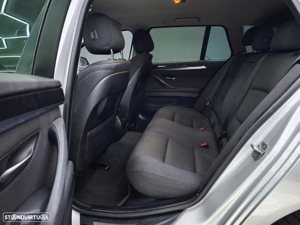 BMW 520 d Auto - 41