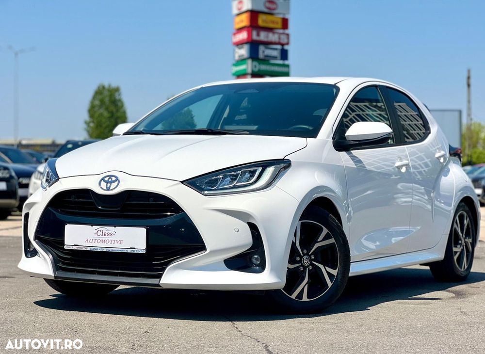 Toyota Yaris 1.5 VVT-i HSD Dynamic - 3