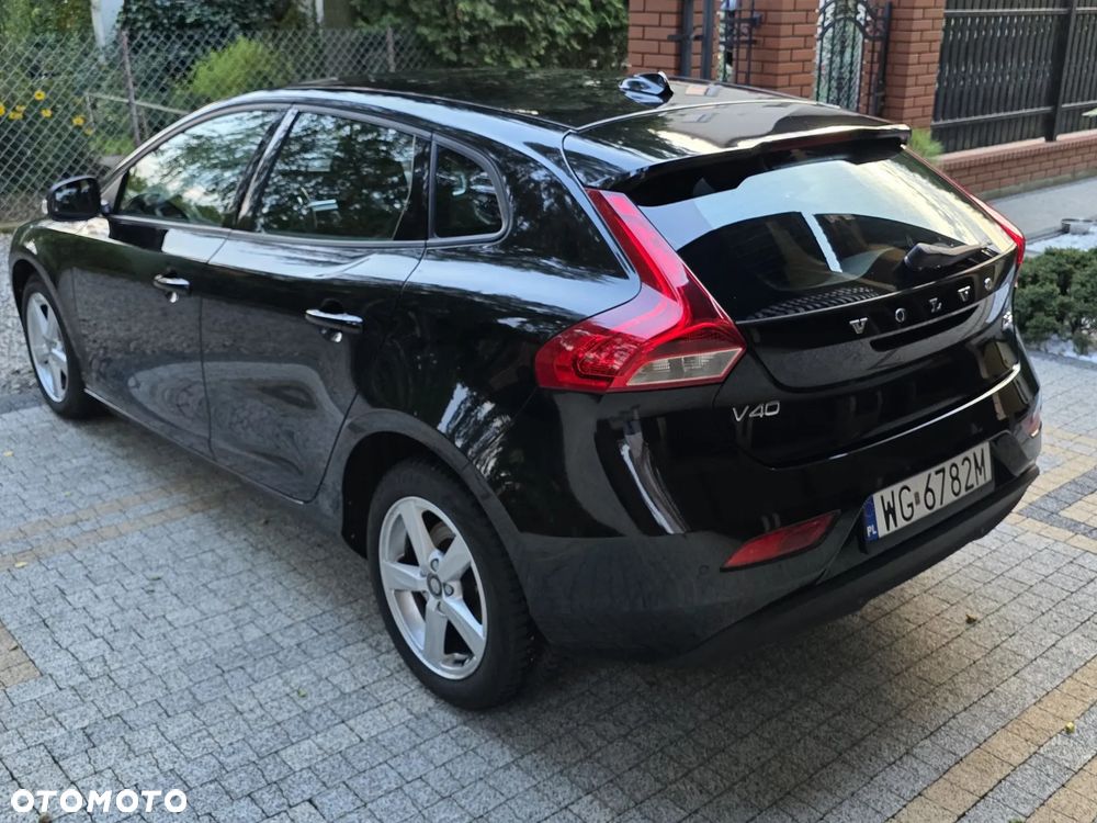 Volvo V40 - 13