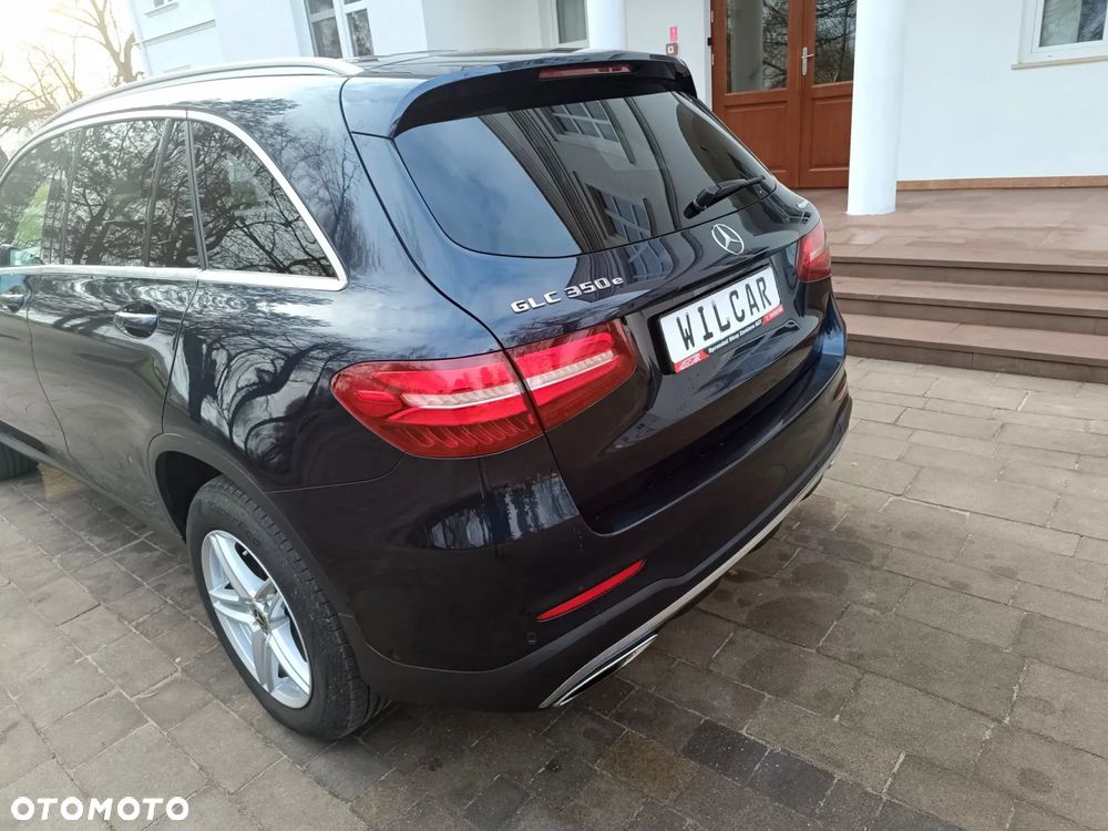 Mercedes-Benz GLC - 22
