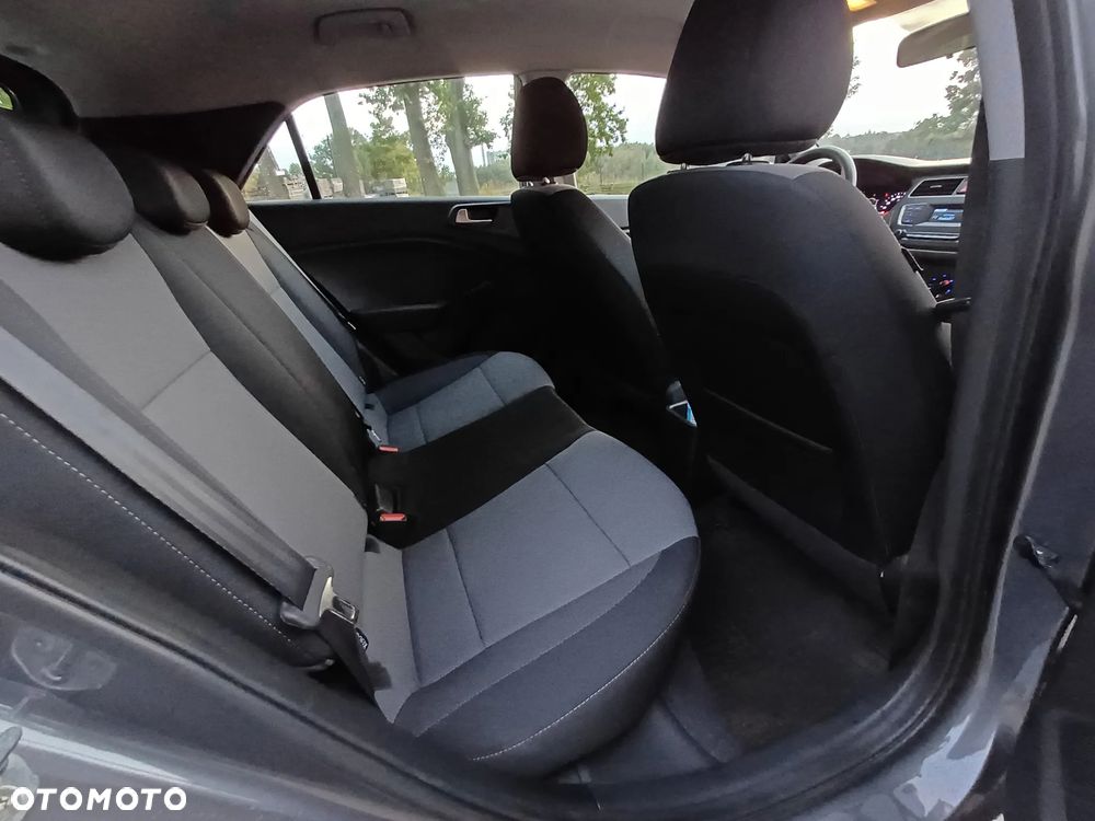 Hyundai i20 1.2 Classic Plus - 9