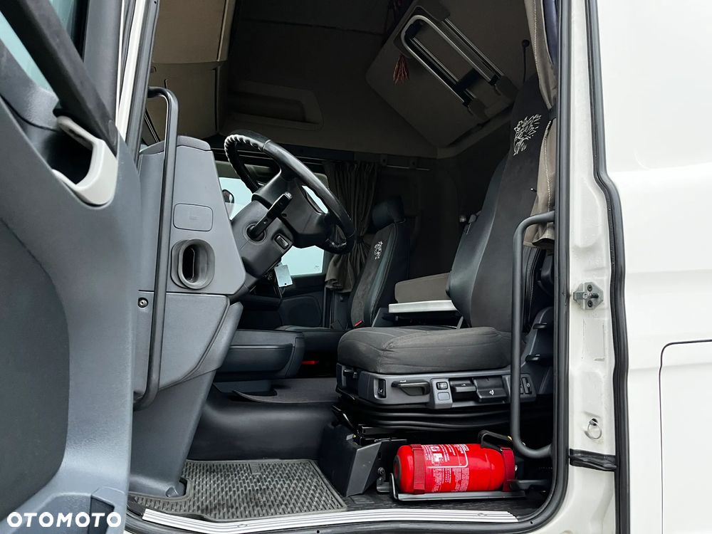 Scania R 580 V8 SPROWADZONA Z FRANCJI SERWISOWANA RETARDER DWA ZBIORNIKI FELGI ALUMINIOWE LODÓWKA - 14